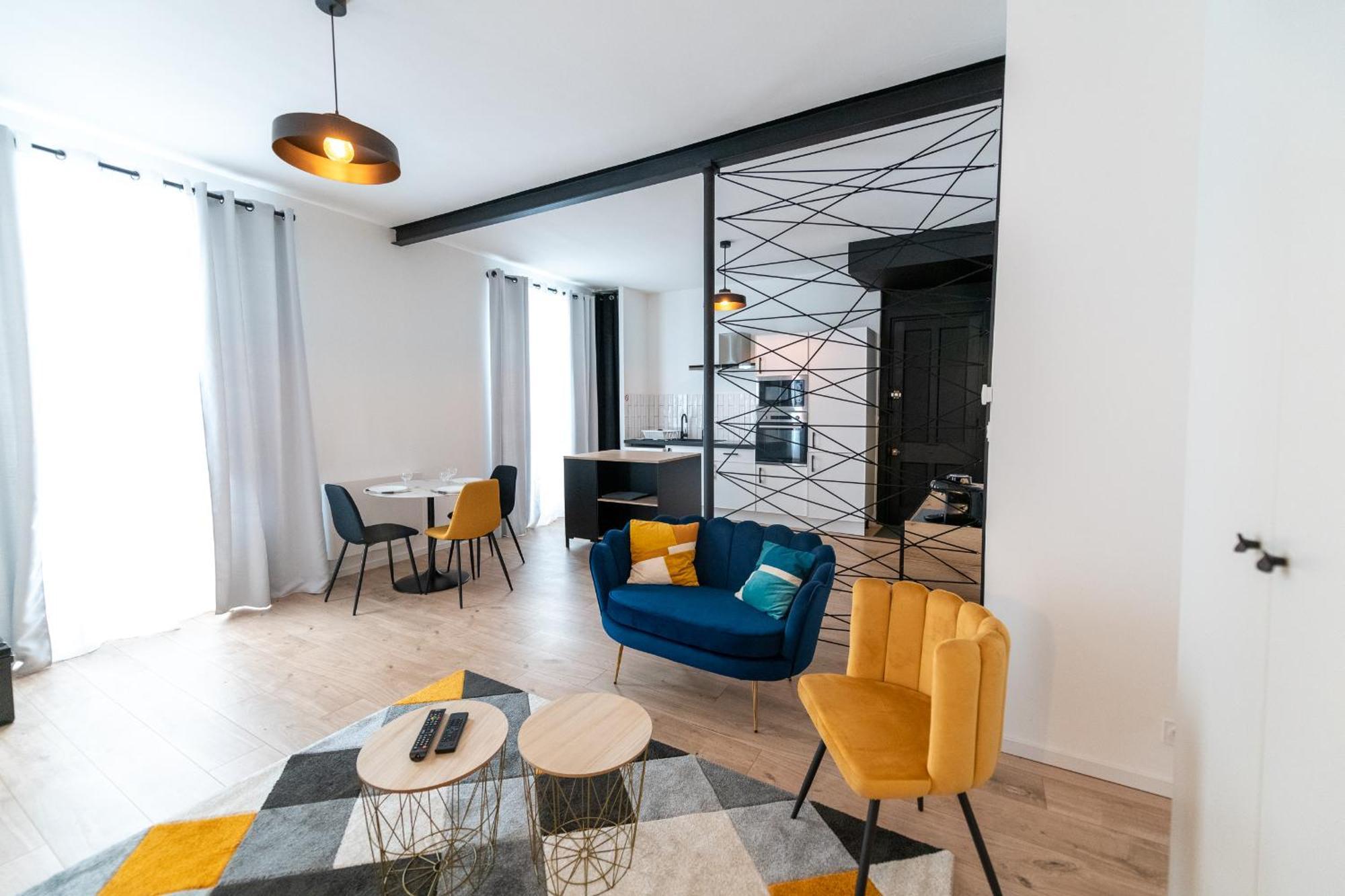 Kasa Arty - Tout Equipe - Agreable Et Confortable Сент-Етьєн Екстер'єр фото